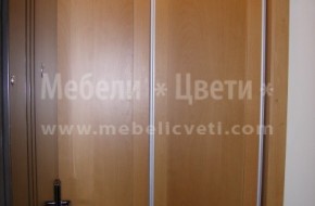 Нестандартното за нишата са различните дълбочини на стените ,които ги коригираме с пасваща .